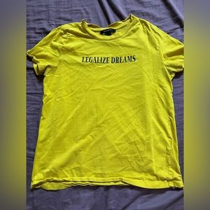 ❗️3 for 15$ sale❗️ Forever 21 “Legalize Dreams” t-shirt